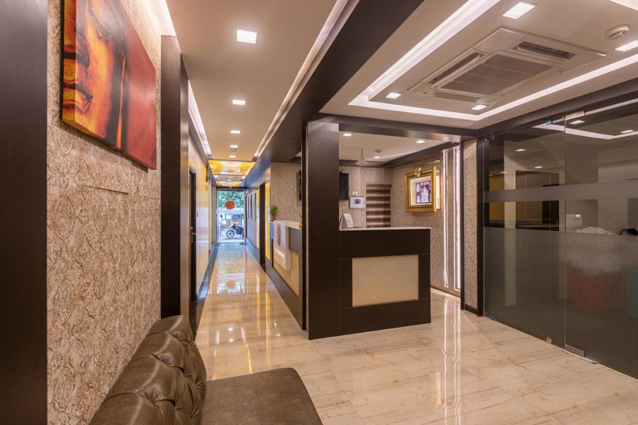 Bells Grand Inn Chennai Exterior foto