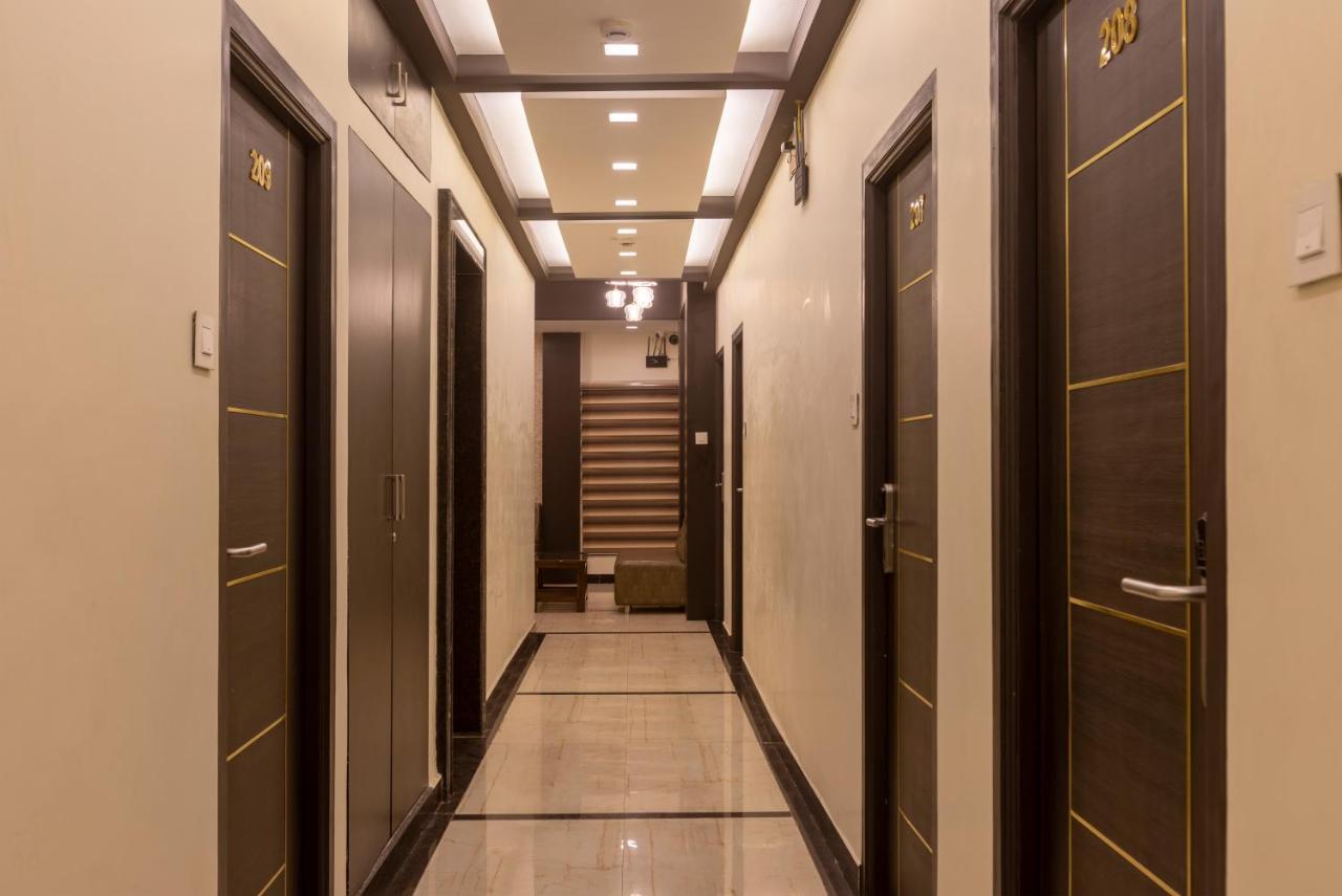 Bells Grand Inn Chennai Exterior foto