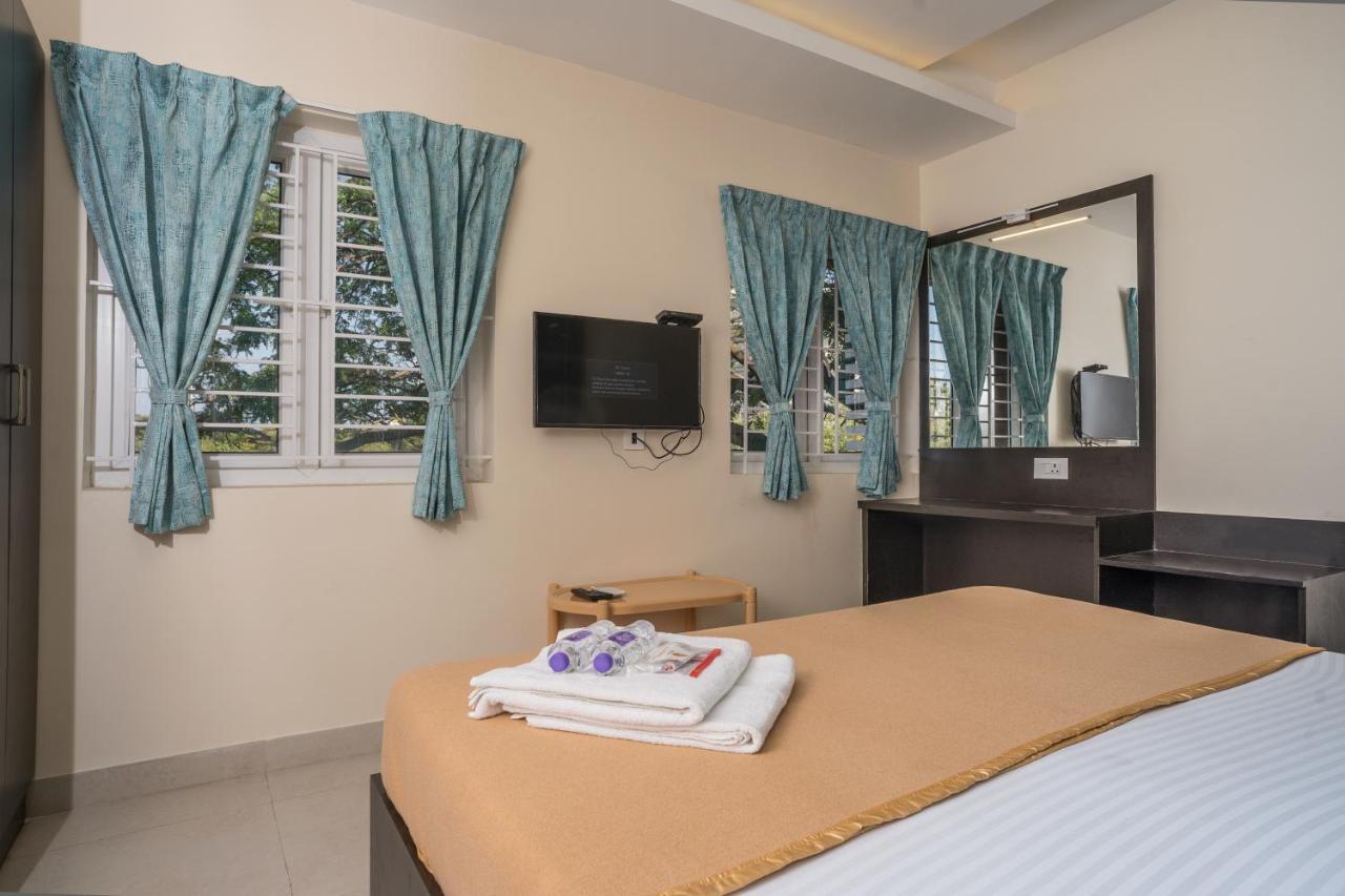 Bells Grand Inn Chennai Exterior foto